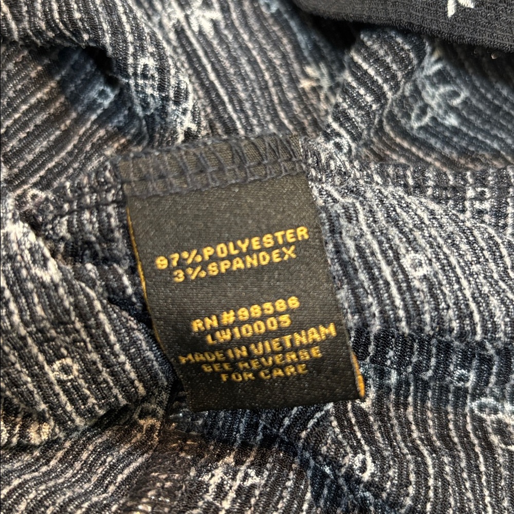 Lee plus size sleeveless blouse - Picture 6 of 6